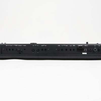 【中古】 シンセサイザー ROLAND JUNO-Gi ソフトケース付き 8トラックレコーダー搭載 ローランド プラグインアウト