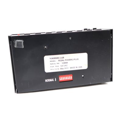 【中古】 パワーサプライ VOODOO LAB Pedal Power 2 Plus ボトム画像