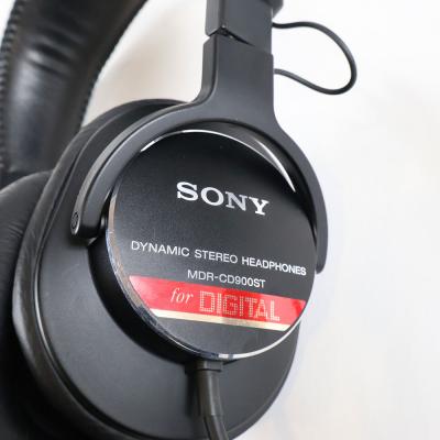 【中古】 ヘッドホン ソニー SONY MDR-CD900ST モニターヘッドホン 側面