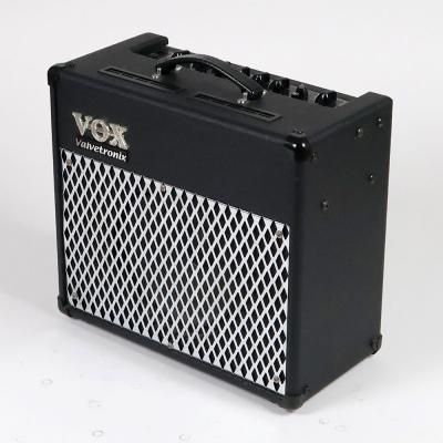 【中古】 ギターアンプ VOX AD30VT 全体