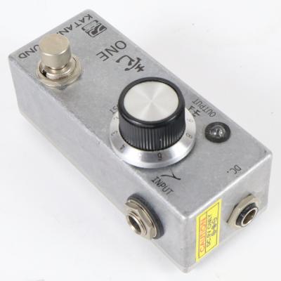 【中古】 ブースター KATANA SOUND 壱 ONE Booster カタナサウンド ギターエフェクター 本体画像 斜め 2