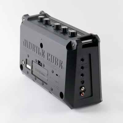 【中古】 ポータブルアンプ ROLAND ローランド MOBILE CUBE モバイルキューブ 全体