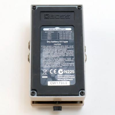 【中古】ダイナミックワウ エフェクター BOSS AW-3 Dynamic Wah ボス オートワウ ギターエフェクター ベースエフェクター 裏面