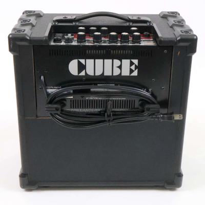 【中古】 ギターアンプ Roland CUBE-20XL 背面