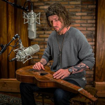 LAUTEN AUDIO ローテンオーディオ FC-387 ATLANTIS コンデンサーマイク 使用イメージ