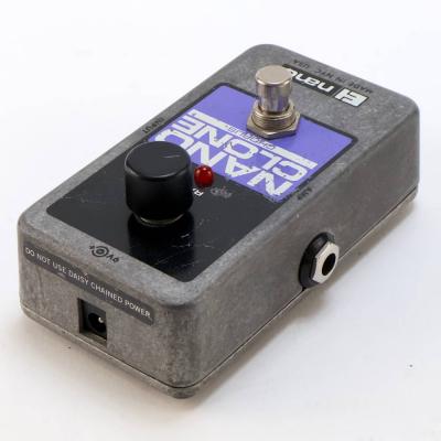 【中古】 コーラス エフェクター ELECTRO-HARMONIX NANO CLONE エレハモ ナノクローン 左サイド