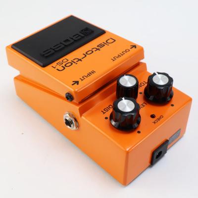 【中古】ディストーション エフェクター BOSS DS-1 Distortion ギターエフェクター 本体画像 斜め 2