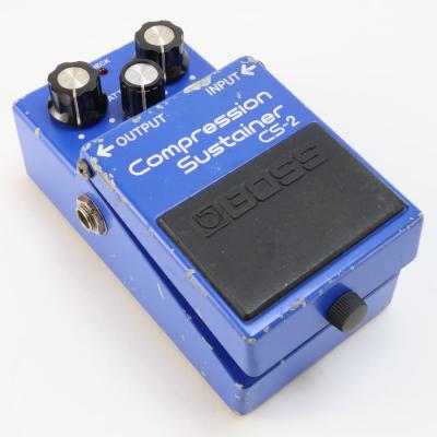 【中古】コンプレッサー エフェクター BOSS CS-2 Compression Sustainer Made in Japan ギターエフェクター 本体画像 斜め 2
