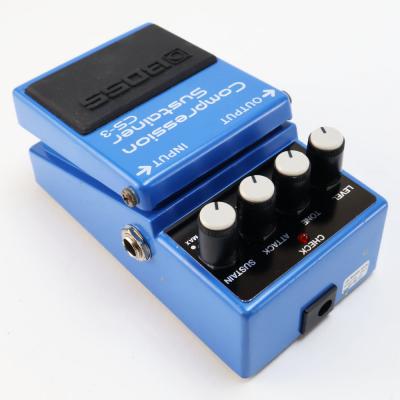 【中古】コンプレッサー エフェクター BOSS CS-3 Compression Sustainer ギターエフェクター 本体画像 斜め 2
