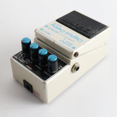 【中古】 デジタルディレイ エフェクター BOSS DD-2 Digital Delay Made in JAPAN ギターエフェクター 側面