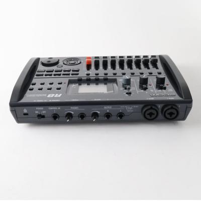 【中古】 デジタルレコーダー ZOOM R8 ズーム 側面