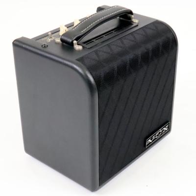 【中古】 アコースティックギターアンプ VOX AGA4-AT 左サイド