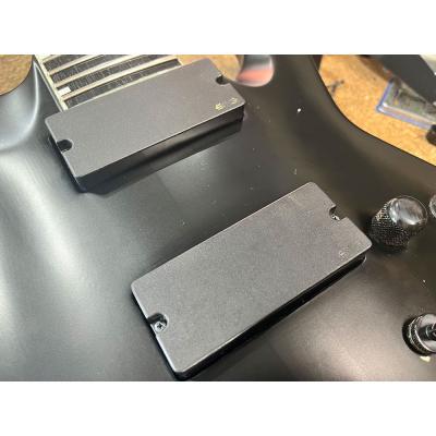 【中古】 エレキギター ESP E-II Horizon NT-7B Black Satin 27インチバリトン 7弦ギター スルーネック構造 EMGピックアップ搭載 ホライゾン ピックアップ