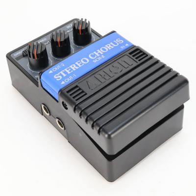 【中古】 コーラス エフェクター ARION SCH-Z STEREO CHORUS ギターエフェクター 本体画像 斜め