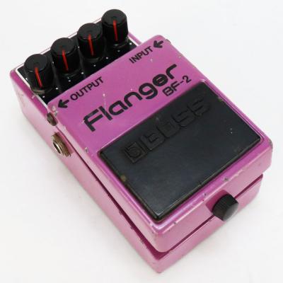【中古】 フランジャー BOSS BF-2 Flanger Made in Japan Black Label ボス ギターエフェクター 本体画像 斜め