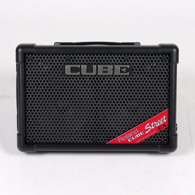 【中古】 ギターアンプ ローランド ROLAND CUBE Street EX BK ステレオ ポータブルアンプ マイクスピーカー 正面