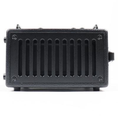 【中古】 PHIL JONES BASS Double Four PLUS BLACK 小型ベースアンプ コンボ USBモバイルバッテリー対応 フィルジョーンズベース 本体画像 裏