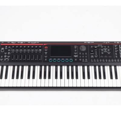 【中古】 ROLAND FANTOM-07 MUSIC WORKSTATION シンセサイザー キーボード ディスプレイ