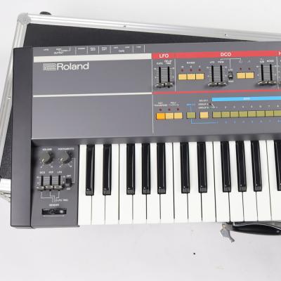 【中古】 シンセサイザー Roland JUNO-106 側面