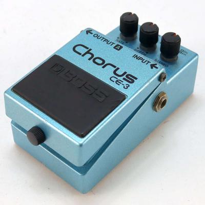 【中古】 コーラス エフェクター BOSS CE-3 Chorus Made in JAPAN ギターエフェクター 斜めアングル画像