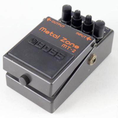 【中古】メタルゾーン エフェクター BOSS MT-2 Metal Zone ボス ギターエフェクター 右サイド