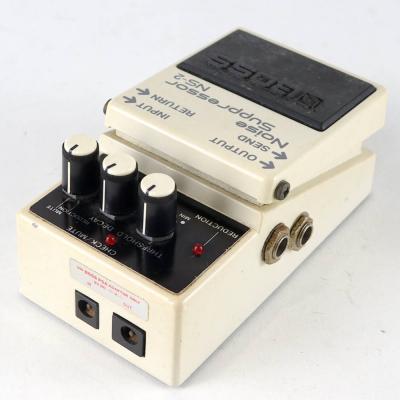 【中古】 ノイズサプレッサー エフェクター BOSS NS-2 Noise Suppressor ギターエフェクター 左サイド