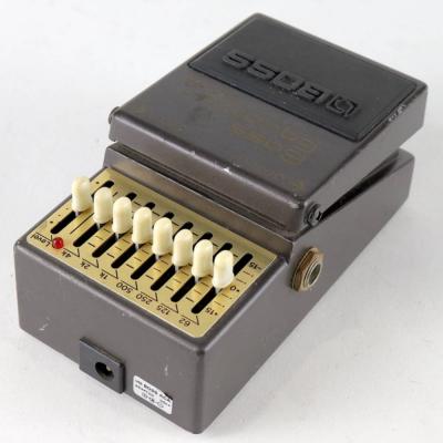 【中古】ベースイコライザー エフェクター BOSS GE-7B Bass Equalizer ベースエフェクター 左サイド
