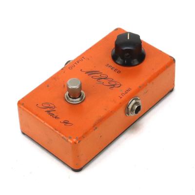 【中古】 フェイザー MXR Phase 90 Script Logo ギターエフェクター フェイズ90 1975年製 ヴィンテージ 斜めアングル画像