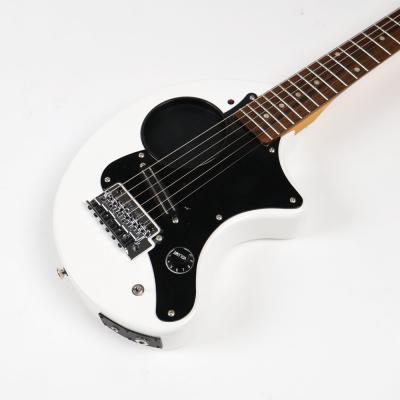 【中古】 FERNANDES フェルナンデス ZO-3ST 11 WH 2018年製 アンプ内蔵ミニエレキギター ボディトップ