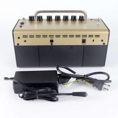 【中古】 エレアコ用 小型ギターアンプ YAMAHA THR5A アコースティックアンプ ヤマハ 背面
