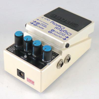 【中古】ディレイ エフェクター BOSS DD-7 Digital Delay ギターエフェクター デジタルディレイ リア斜めアングル画像