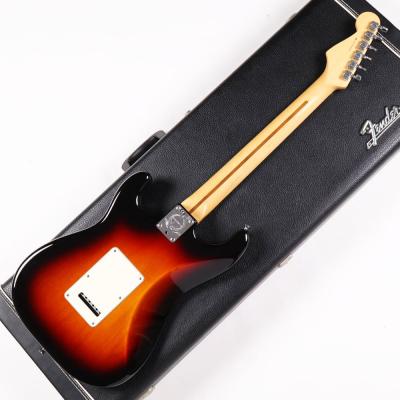 【中古】 エレキギター Fender American Standard Stratocaster with Custom Shop Fat 50’s Pickups Rosewood Fingerboard 3-Color Sunburst 2014年製 カスタムショップ ファット50’sピックアップ搭載 ボディバック画像