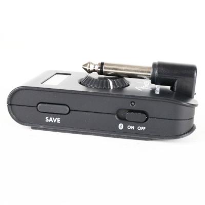 【中古】 Fender フェンダー Mustang Micro Plus ヘッドホンアンプ ギターアンプ ベースアンプ 本体画像 斜め