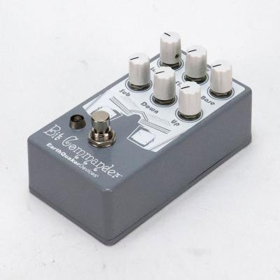 【中古】 EarthQuaker Devices アースクエイカーデバイセス EQD Bit Commander アナログギターシンセサイザー 全体
