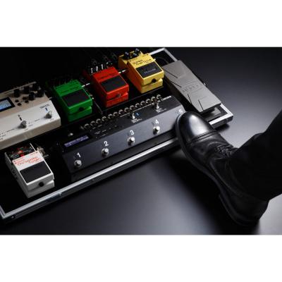 BOSS ボス ES-5 Effects Switching System エフェクタースイッチングシステム 使用例画像1