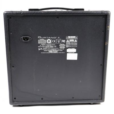 【中古】 ギターアンプ FENDER MUSTANG II ムスタング コンボアンプ 本体画像 斜め