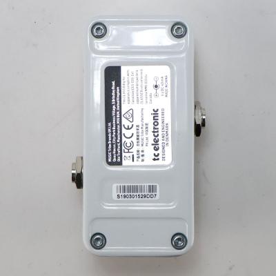 【中古】 チューナー tc electronic PolyTune 2 mini バッファー内蔵 ペダルチューナー tcエレクトロニック 裏面