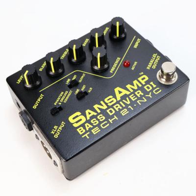 【中古】サンズアンプ ベースドライバーDI TECH21 SansAmp BASS DRIVER DI 旧仕様 ベース用DI プリアンプ 本体画像 斜め 2