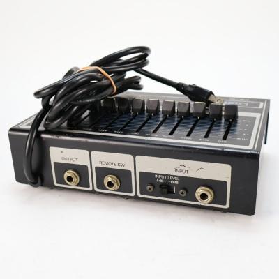 【中古】 BOSS ボス GE-10 10バンドグラフィックイコライザー 本体画像 斜め 2