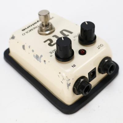 【中古】 トレモロ GUYATONE VT2 本体画像 斜め