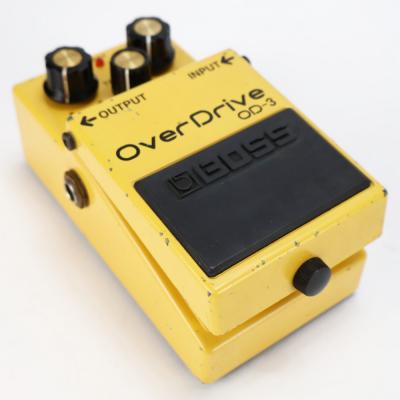 【中古】 オーバードライブ エフェクター BOSS OD-3 Over Drive ギターエフェクター 本体画像 斜め 2