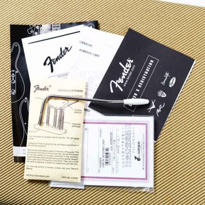 【中古】 エレキギター Fender Jeff Beck Stratocaster Rosewood Fingerboard Olympic White 2005年製 フェンダー ジェフ・ベック ストラトキャスター ノイズレスピックアップ搭載 付属品画像