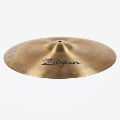 【中古】 クラッシュシンバル ジルジャン ZILDJIAN A Zildjian MEDIUM CRASH 18インチ 本体画像 斜め
