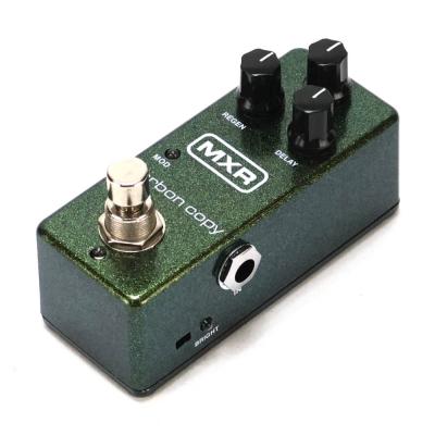 【中古】 アナログディレイ エフェクター MXR M299 Carbon Copy Mini カーボンコピー ミニ ディレイ ギターエフェクター 斜めアングル画像