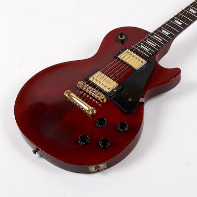 【中古】 エレキギター Gibson Les Paul Studio Wine Red Gold Hardware 2000年製 塗装傷みあり プレイヤーズコンディション ギブソン レスポールスタジオ ゴールドパーツ ボディ