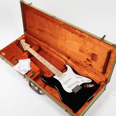 【中古】 エレキギター Fender Eric Clapton Stratocaster Maple Fingerboard Black 2007年製 Blackie フェンダー エリック・クラプトン ストラトキャスター Vintage Noiselessピックアップ搭載 ブラッキー ケース