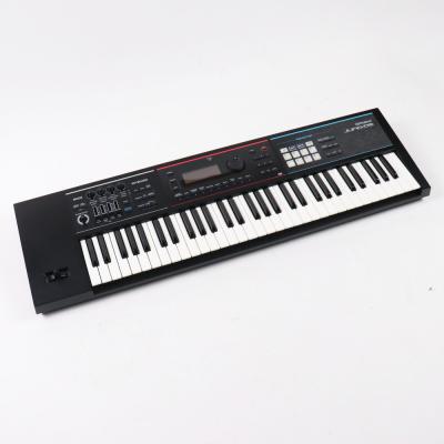 【中古】 シンセサイザー ROLAND JUNO-DS61 本体画像 斜め 2