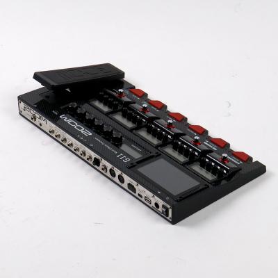 【中古】 マルチエフェクター ZOOM G11 ギターマルチエフェクター ズーム 全体