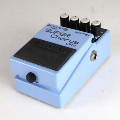 【中古】スーパーコーラス エフェクター BOSS CH-1 Super Chorus ギターエフェクター コーラス 斜めアングル画像