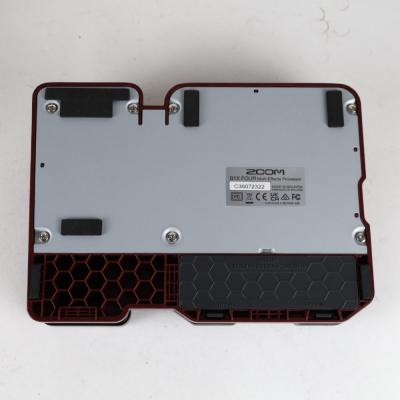【中古】 ベースマルチエフェクター ZOOM B1X FOUR 底面